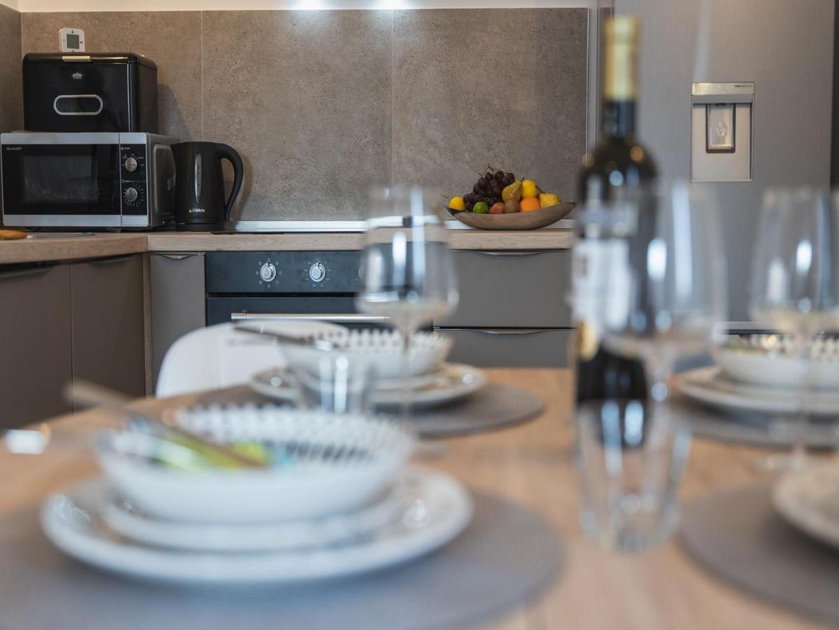 Apartment Fiora Kaštela Kültér fotó