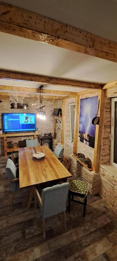 Apartment Fiora Kaštela Kültér fotó
