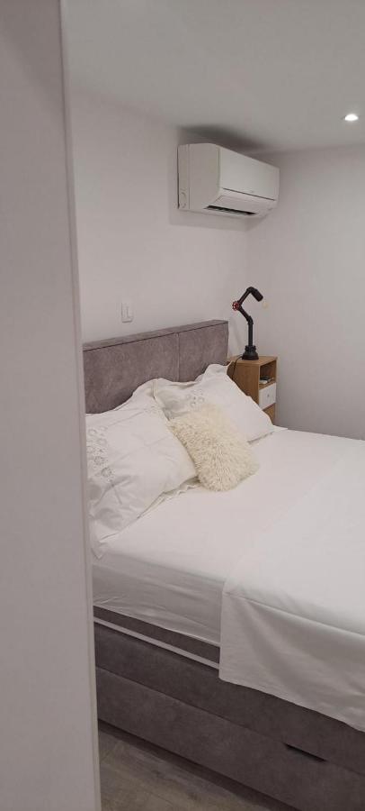 Apartment Fiora Kaštela Kültér fotó
